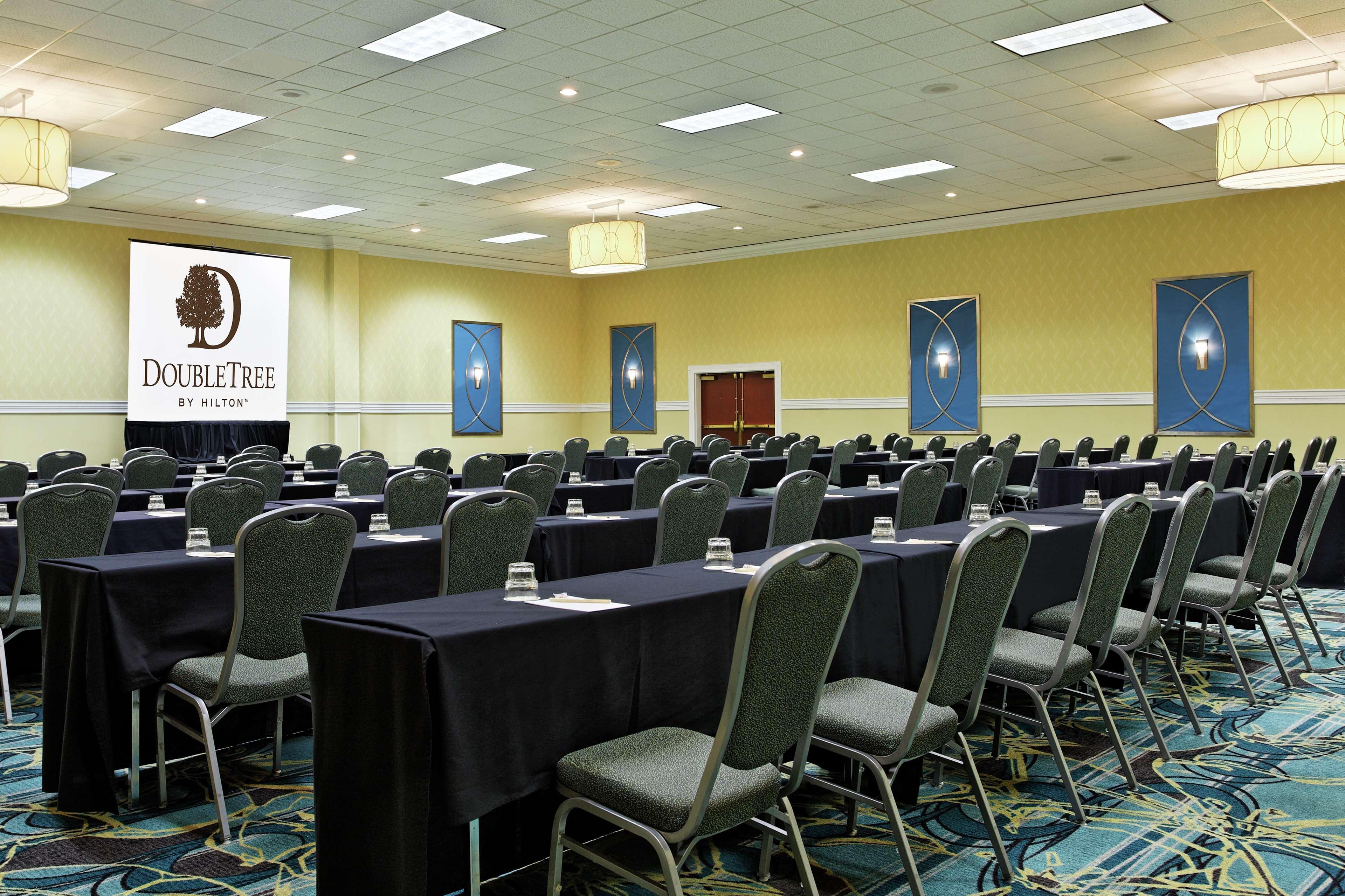 Doubletree By Hilton Richmond - Midlothian Hotel Bagian luar foto