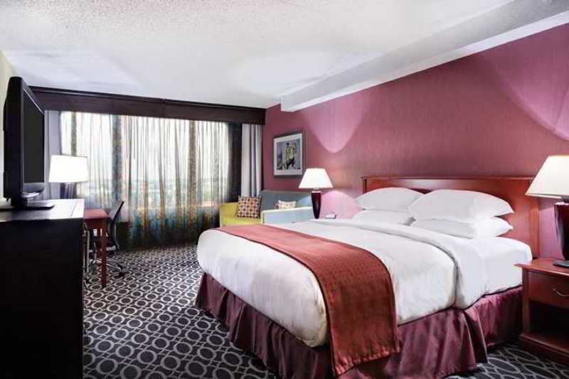 Doubletree By Hilton Richmond - Midlothian Hotel Bagian luar foto